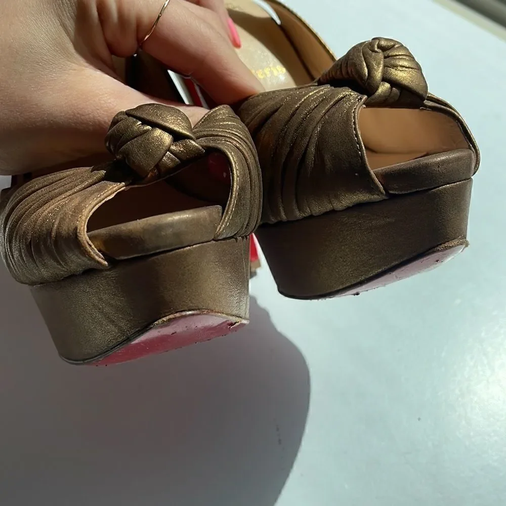 Christian Louboutin Peep Toe Golden Glam Bronze Leather Red Bottom Heels 40.5
